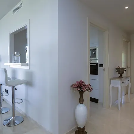Apartment With 3 Bedrooms In Estepona, With Wonderful Mountain View, P Estepona
